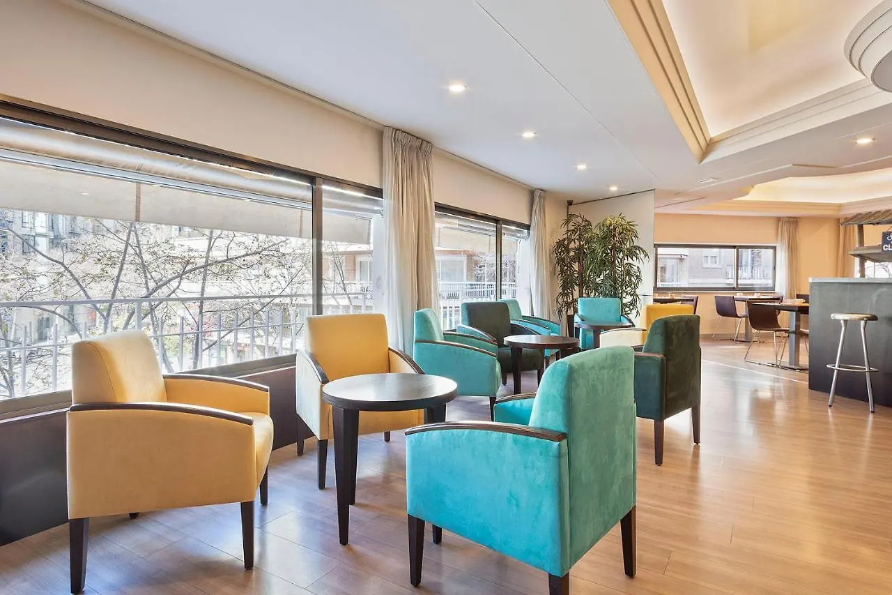 Hotel Acta Antibes Barcelona 2*,